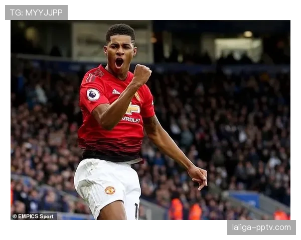 曼联主场迎战利兹联 拉什福德边路爆点成破密集关键